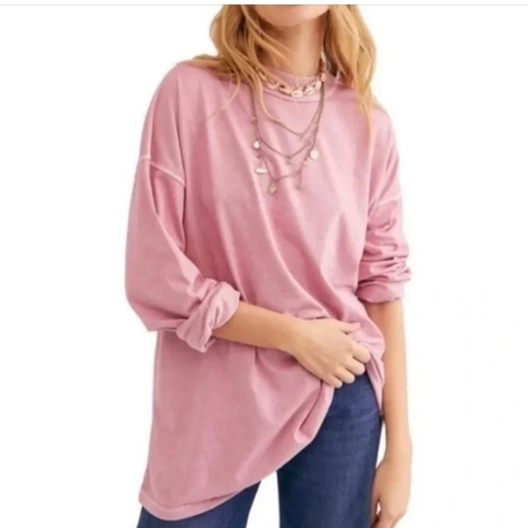 WE THE FREE Pink Long Sleeve Mock Neck oversized T-Shirt Medium - Picture 1 of 9